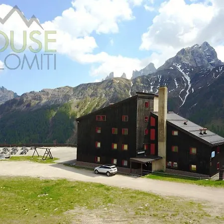 Scoiattolo Sussy Aparthotel